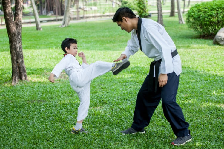 Dạy kỹ năng sống cho trẻ