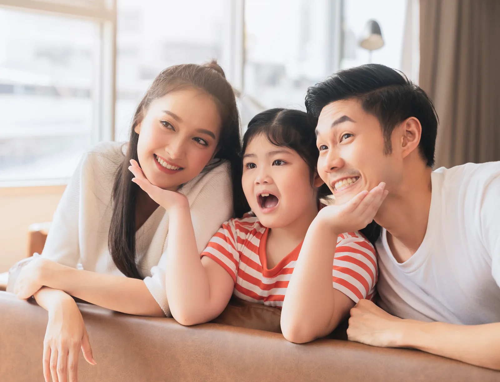 Các mối quan hệ